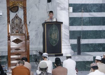 Kabid Humas Polda Papua Ingatkan Jamaah Mesjid Baiturahim Tetap Jaga Persatuan