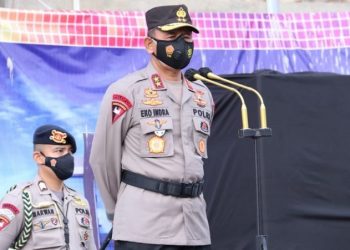 Kapolda Sumsel Pimpin Upacara Kenaikan Pangkat PNS & Pemberian Penghargaan