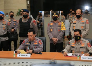 Kapolri Minta Polisi Tetap Layani Masyarakat Seperti Biasa, Namun Waspadai Aksi Terorisme