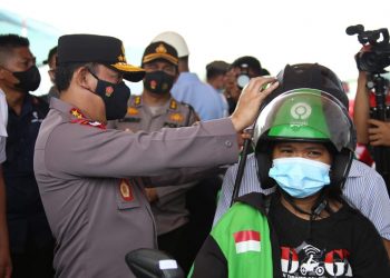 Kunjungi Natuna, Panglima TNI dan Kapolri Tinjau Pelaksanaan Vaksinasi