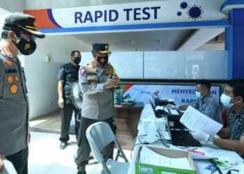 Puluhan Pemudik Muara Angke Jalani Swab Antigen, Hasilnya Non Reaktif