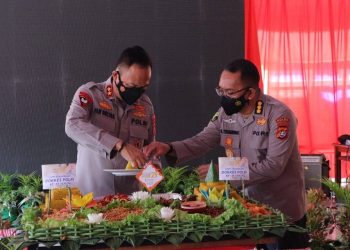 HUT Dokkes Polri Ke-75, Kapolda Sultra Minta Percepatan Giat Vaksinasi.