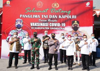 Panglima TNI, Kapolri dan Kepala BNPB Cek Pelaksanaan Vaksinasi Di Grobogan