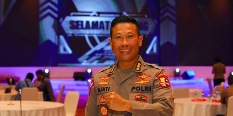 Polri Pastikan Kabar Syarat Wajib Vaksin Untuk Pembuatan SIM-SKCK Hoax