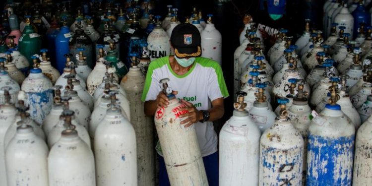 Tabung Oksigen Semakin Langka, Polisi: Penimbun Terancam Hukuman 6 Tahun Penjara