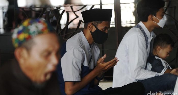 Fakta Aturan PPKM Darurat Direvisi: Tempat Ibadah Tak Lagi Ditutup