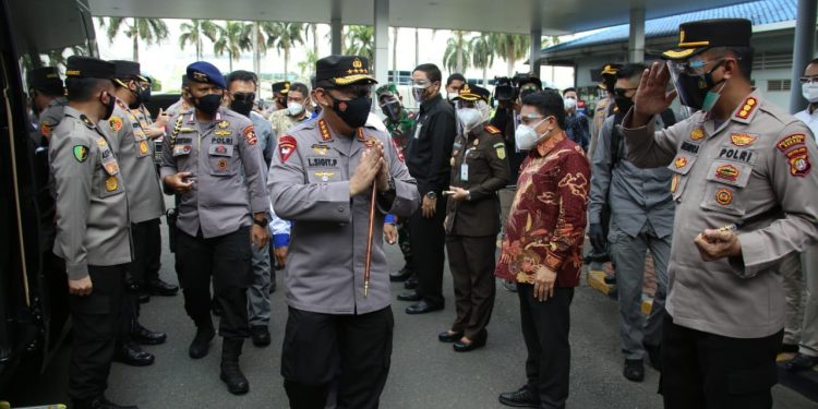 Kapolri Telusuri Ribuan Pekerja di PT Epson Untuk Di Vaksin Secara Massal