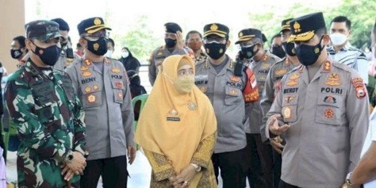 Kapolda Sulsel Targetkan Vaksinasi 80 Persen pada Akhir Tahun