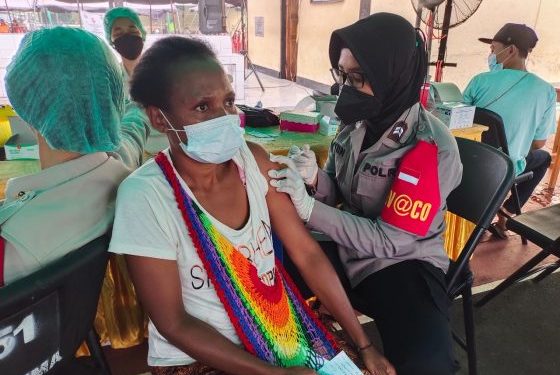 Polda Papua Adakan Vaksinasi Presisi Besar-Besaran Guna Mensukseskan PON XX Papua