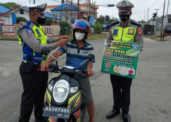Satlantas Polres Gumas Gencar Sosialisasi Prokes Ke Pengendara