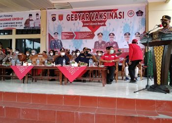 Wakapolda Sumbar Tinjau Gebyar Vaksinasi di Gor Rang Agam Lubuk Basung