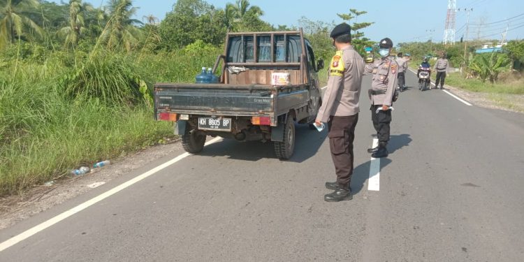 Antisipasi Covid-19, Polsek Pulau Petak Rutin Gelar Operasi Yustisi