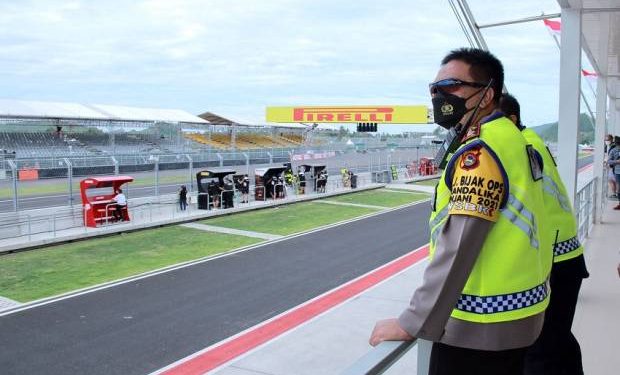 3.675 Personel TNI-Polri Amankan WSBK Mandalika, Kapolda NTB: Kami Kedepankan Pelayanan Humanis