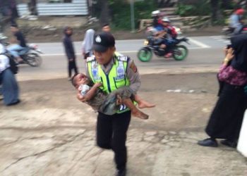 Kisah Heroik Polisi di Berbagai Daerah