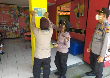 Sat Binmas Polres Klungkung Sosialisasikan Layanan 110 Pada Masyarakat