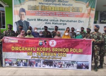 Jelang HUT Brimob Polri Ke 76, Satbrimob Polda Kepri Baksos Hingga Vaksinasi Massal