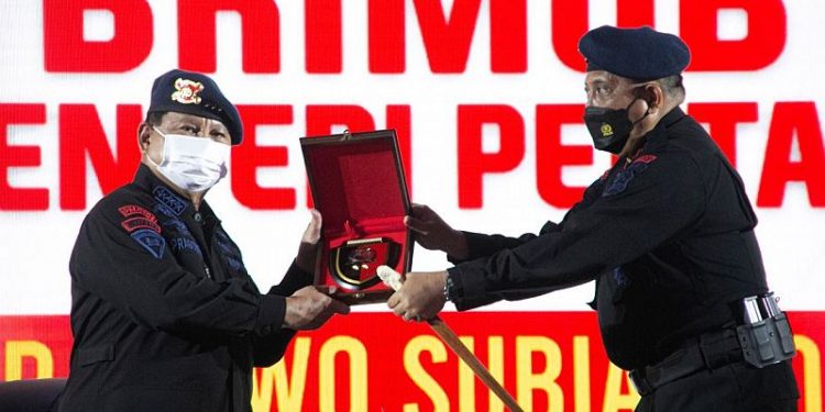Prabowo Dapat Gelar Warga Kehormatan Utama Korps Brimob Polri