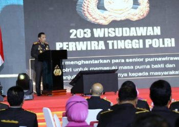 Di Depan Wisudawan Pati, Kapolri Bertekad Wujudkan Polri Dicintai Masyarakat