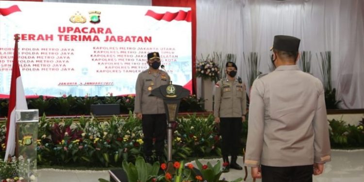 Kapolda Metro Jaya Pimpin Sertijab 7 Kapolres dan 5 Pejabat Utama