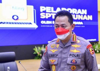 Kapolri Jenderal Pol Listyo Sigit Prabowo melaporkan Surat Pemberitahuan Tahunan (SPT) Pajak Penghasilan.