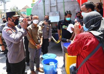 Dialog dengan Kapolri, Pedagang di Soreang Girang Minyak Goreng Curah Tersedia