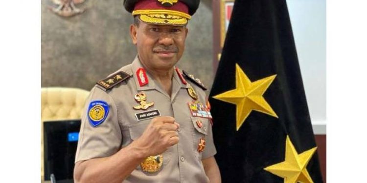 Irjen Johanis Asadoma, Bintang Tinju Dunia Kini Jabat Kadivhubinter Polri