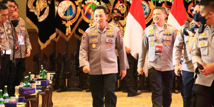 Arahan Kapolri : Kapolda Hingga Kapolsek Laksanakan ‘Jumat Curhat’