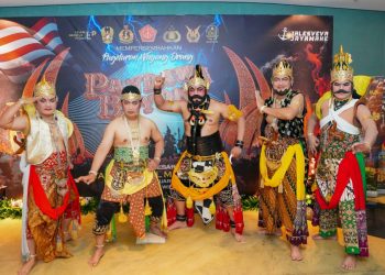 Potret Sinergitas TNI-Polri Lewat Wayang Orang "Pandawa Boyong", Kapolri Jadi Prabu Puntadewa