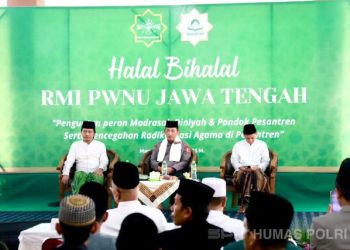 Kapolri Hadiri Halal Bihalal RMI PWNU Jateng