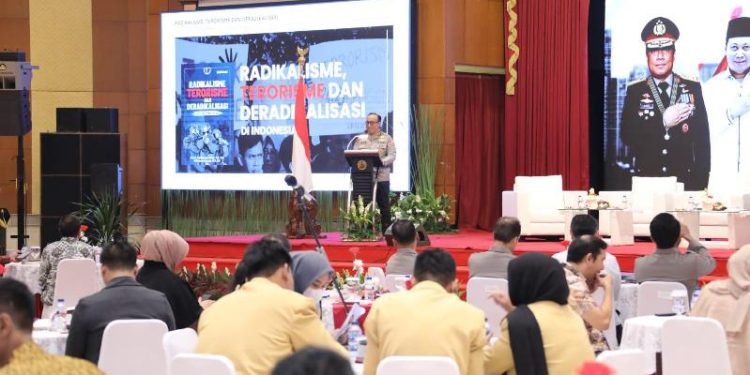 Bedah Buku "Radikalisme Terorisme Dan Deradikalisasi Di Indonesia"