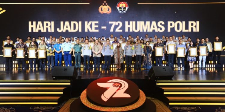 Foto Puncak Hari Jadi Ke-72 Divisi Humas Polri