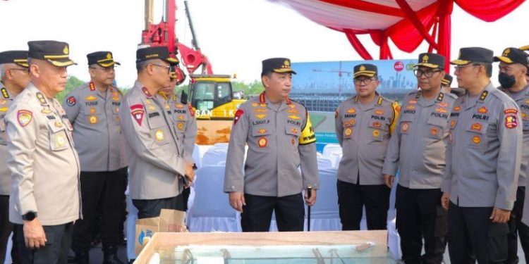 Kapolri dan Pejabat Mabes Polri Tinjau Kesiapan Pembangunan Polres di Ibu Kota Nusantara