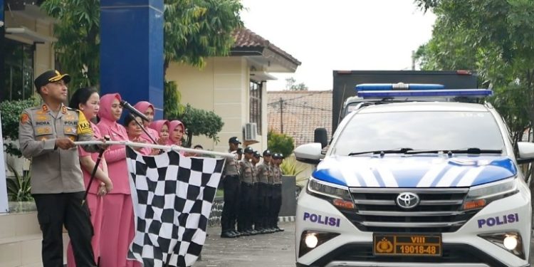 Polres Majalengka Bersama Bhayangkari Salurkan Bantuan Korban Gempa Sumedang