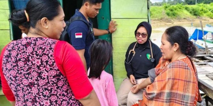 Biddokkes Polda Sultra Bergerak, Patroli Kesehatan Pasca Banjir Kendari