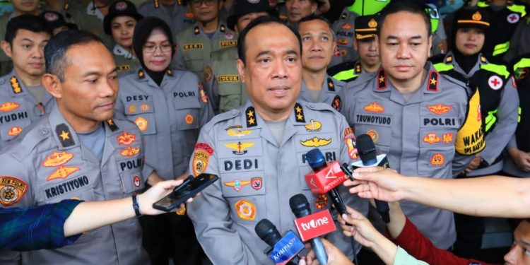 Polri Kirim Tim Bantuan Kemanusiaan ke Lokasi Banjir Demak