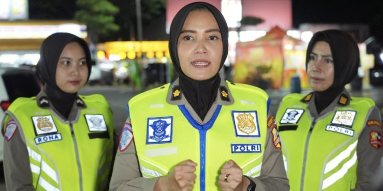 Polwan Korlantas Polri