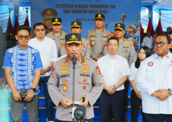 pelepasan buruh terdampak PHK dan angkatan kerja baru oleh Kapolri