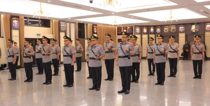 mutasi dan pelantikan pejabat Polri 2025