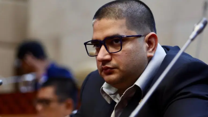 inovasi polri olah eceng gondok jadi pupuk organik