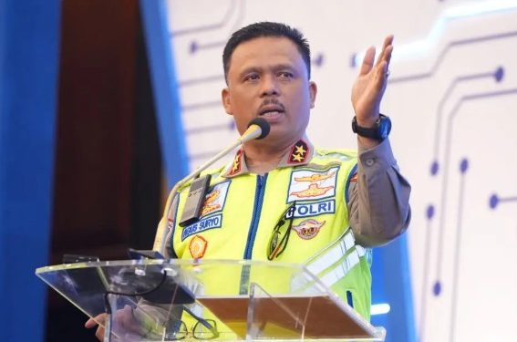 Kakorlantas Polri pada Rapat Evaluasi Regident dan Rakernis Gakkum 2025 2