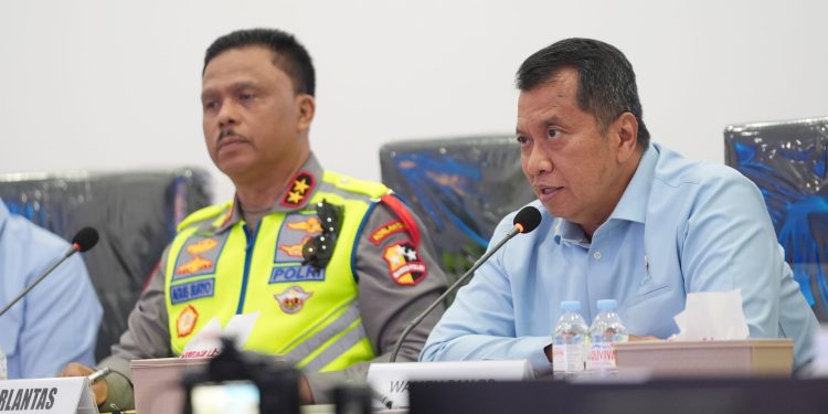 Sinergi Kakorlantas Dan Wamen PANRB Pantau Kesiapan Jalur Mudik