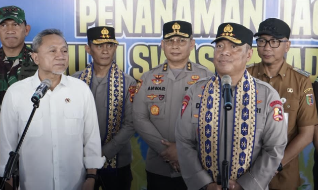 Menko Pangan-Wakapolri Tanam Jagung Serentak di Lampung