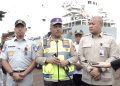 Kakorlantas Polri Irjen Pol. Drs. Agus Suryonugroho, S.H., M.Hum. bersama stakeholder terkait meninjau kesiapan sejumlah pelabuhan penyeberangan di Lampung menjelang Operasi Ketupat 2026 pada Kamis (26/2/2026)